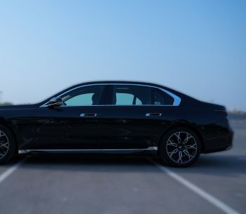 BMW 7 series side